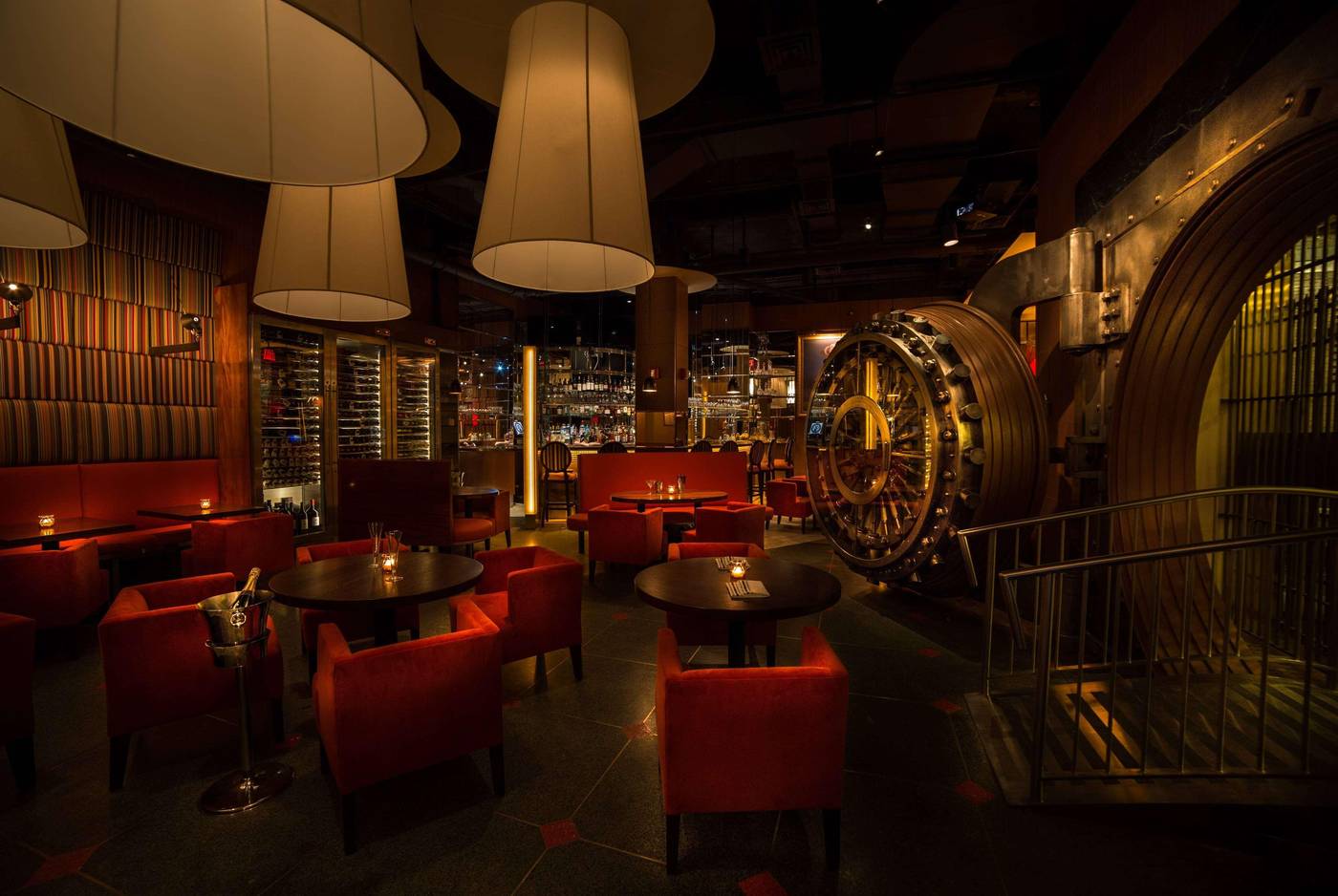 New-Yorker--A-Lotte-Hotel-Bar-17