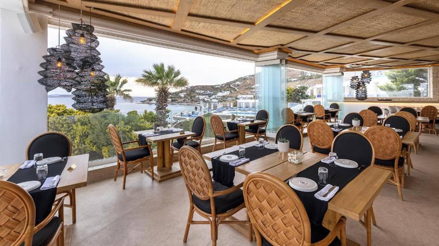 Saint-John-Hotel-Villas---Spa-Restaurant-31