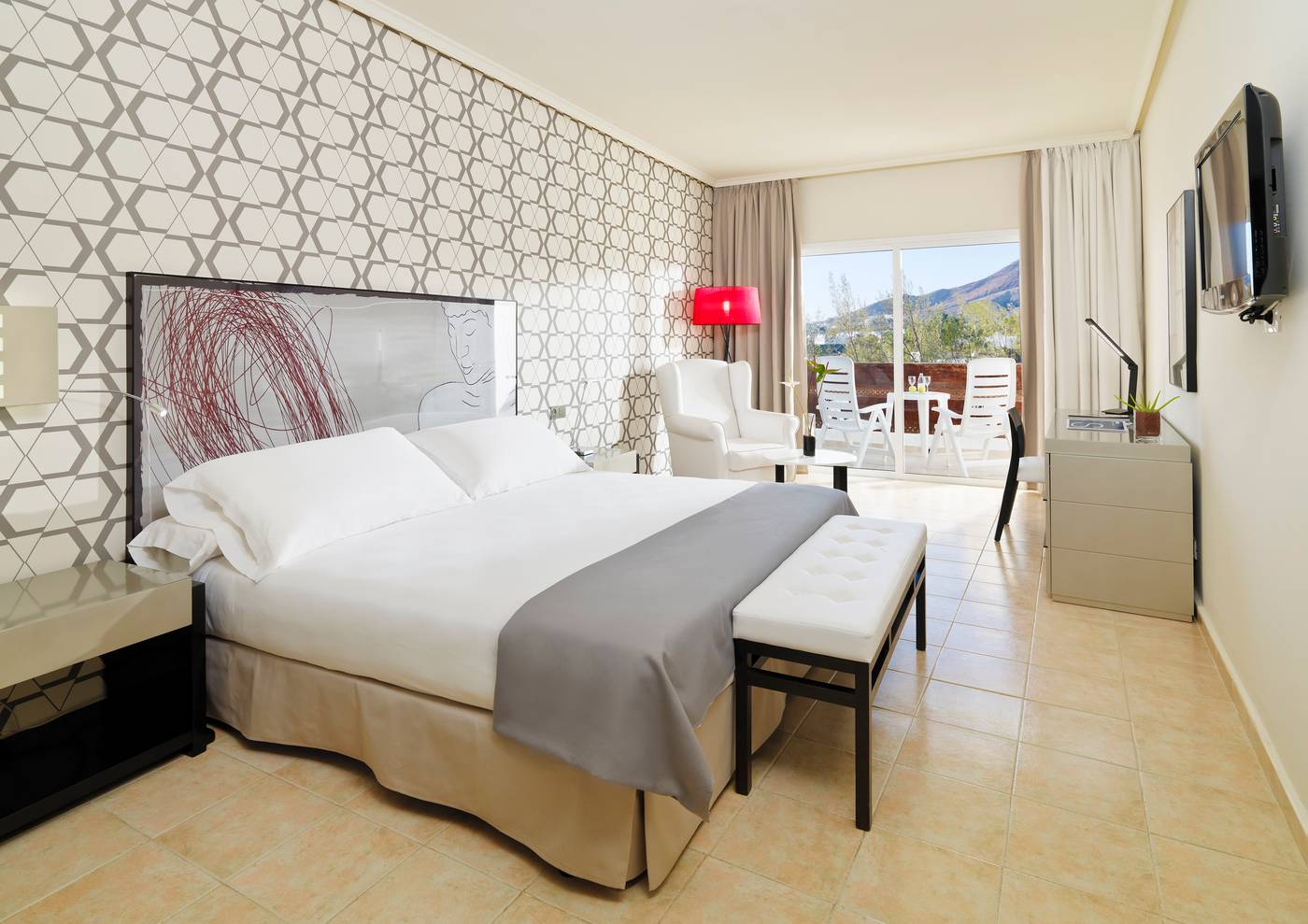 H10-Timanfaya-Palace-Room-15