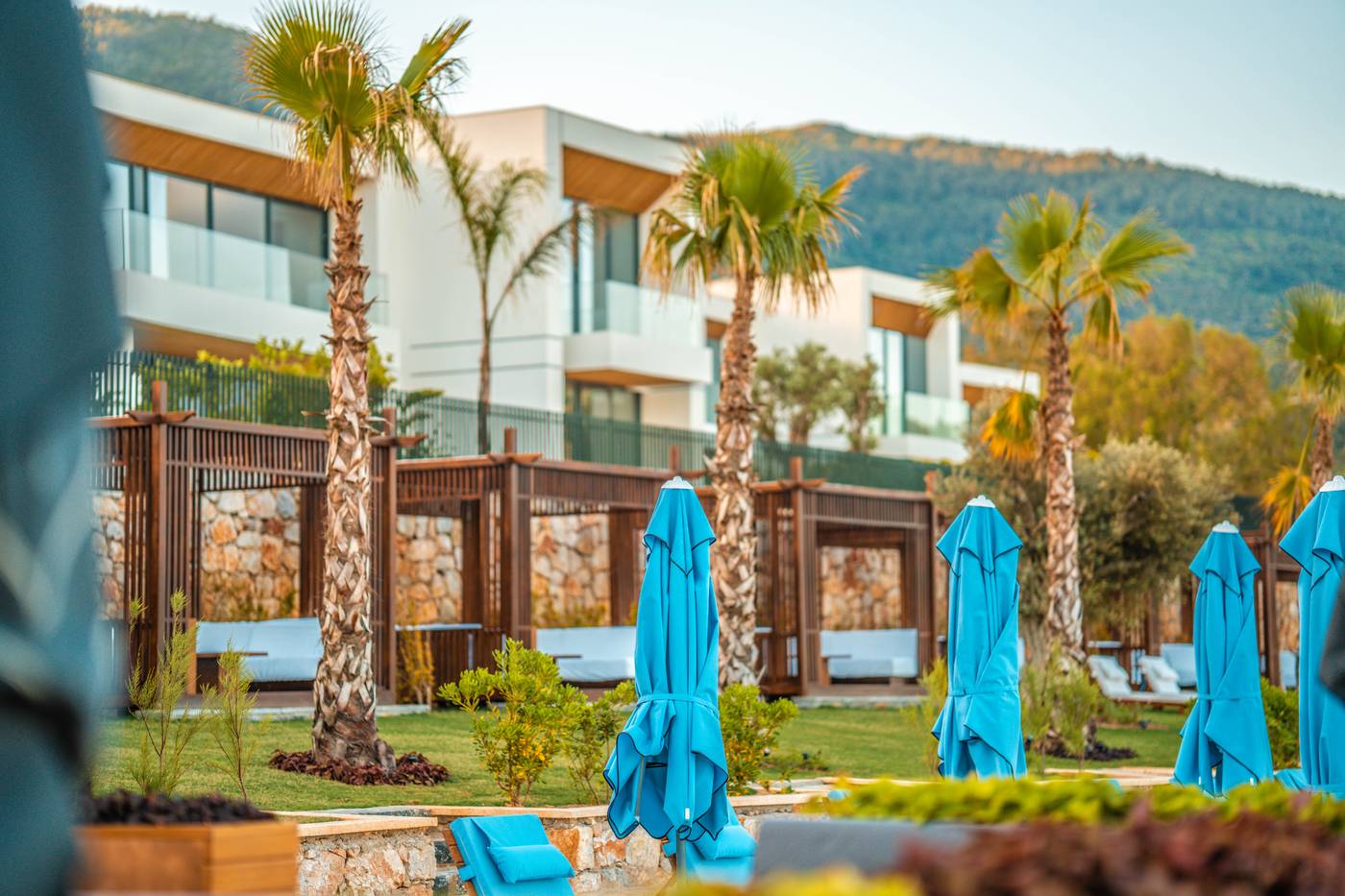 Ora-Holiday-Village-Beach-12