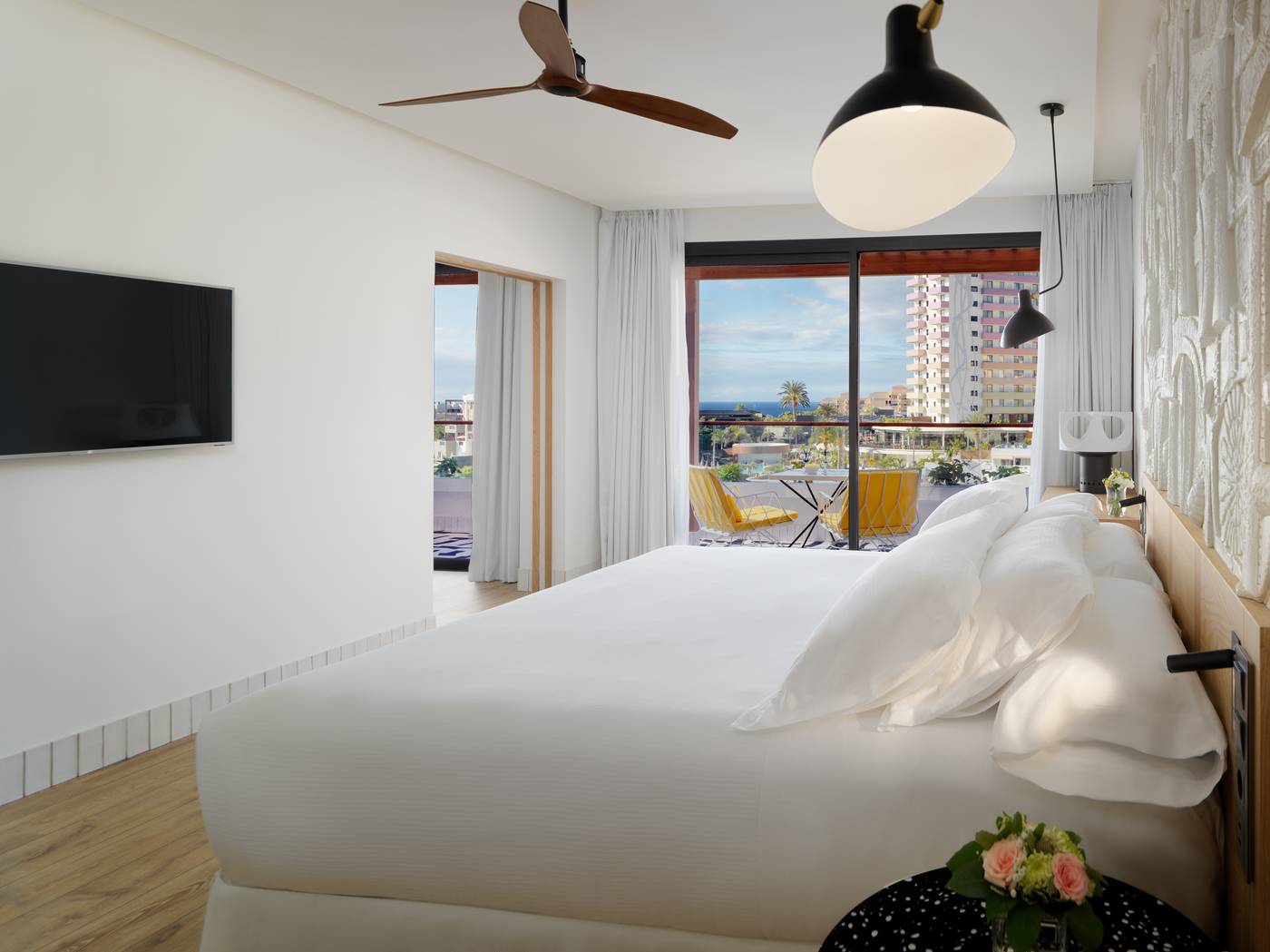 H10-Atlantic-Sunset-Horizons-Collection-Room-30