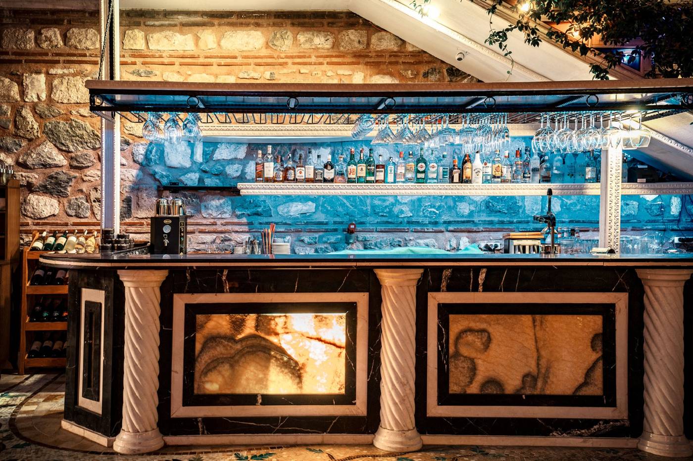 Seven-Hills-Palace---Spa-General-view-9