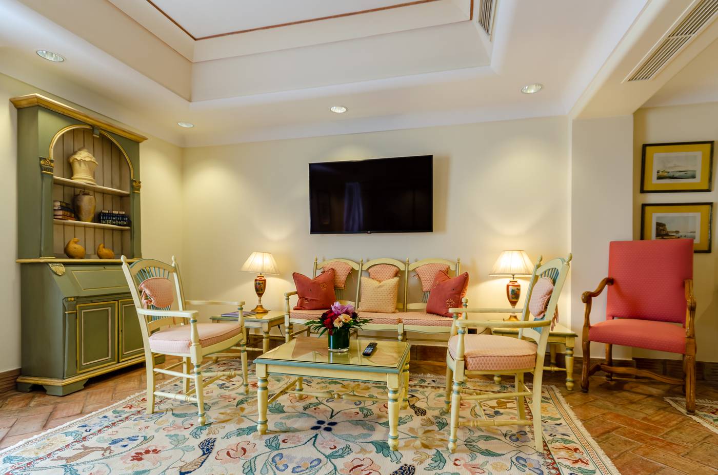 Olissippo-Lapa-Palace----The-Leading-Hotels-World-Room-10