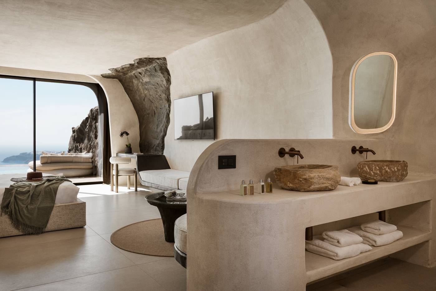 One-Of-One-Hotel-Room-24