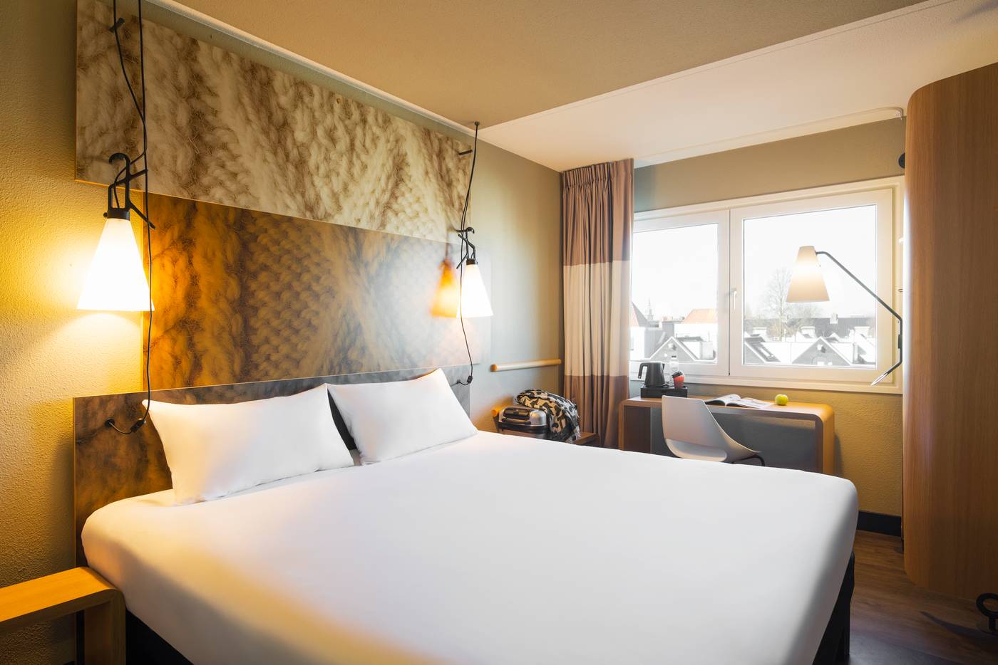 ibis-Amsterdam-Centre-Stopera-Room-10