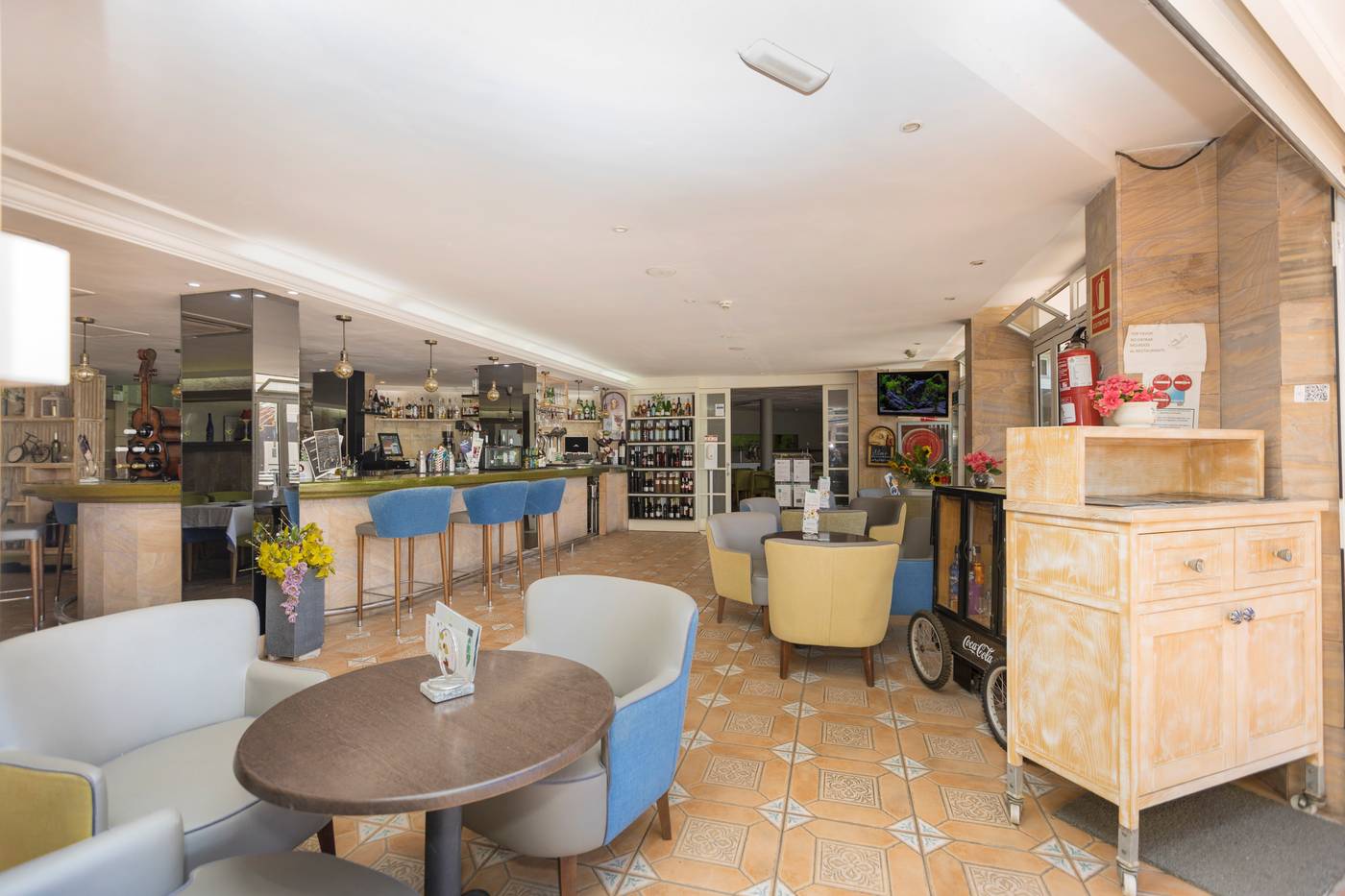 Livvo-Veril-Playa-Bar-42