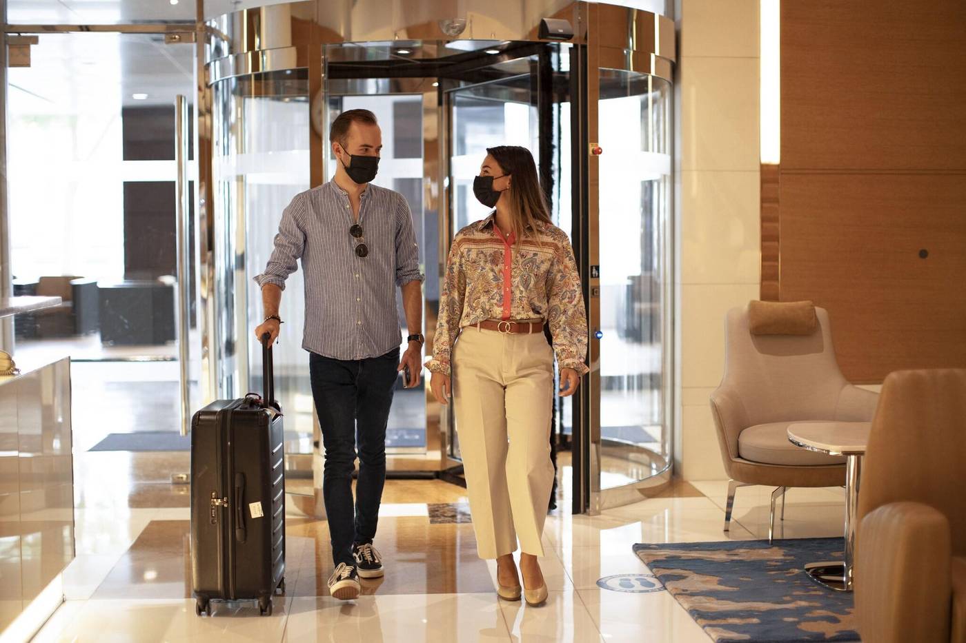 Delta-Hotels-by-Marriott-Jumeirah-Beach-Lobby-48