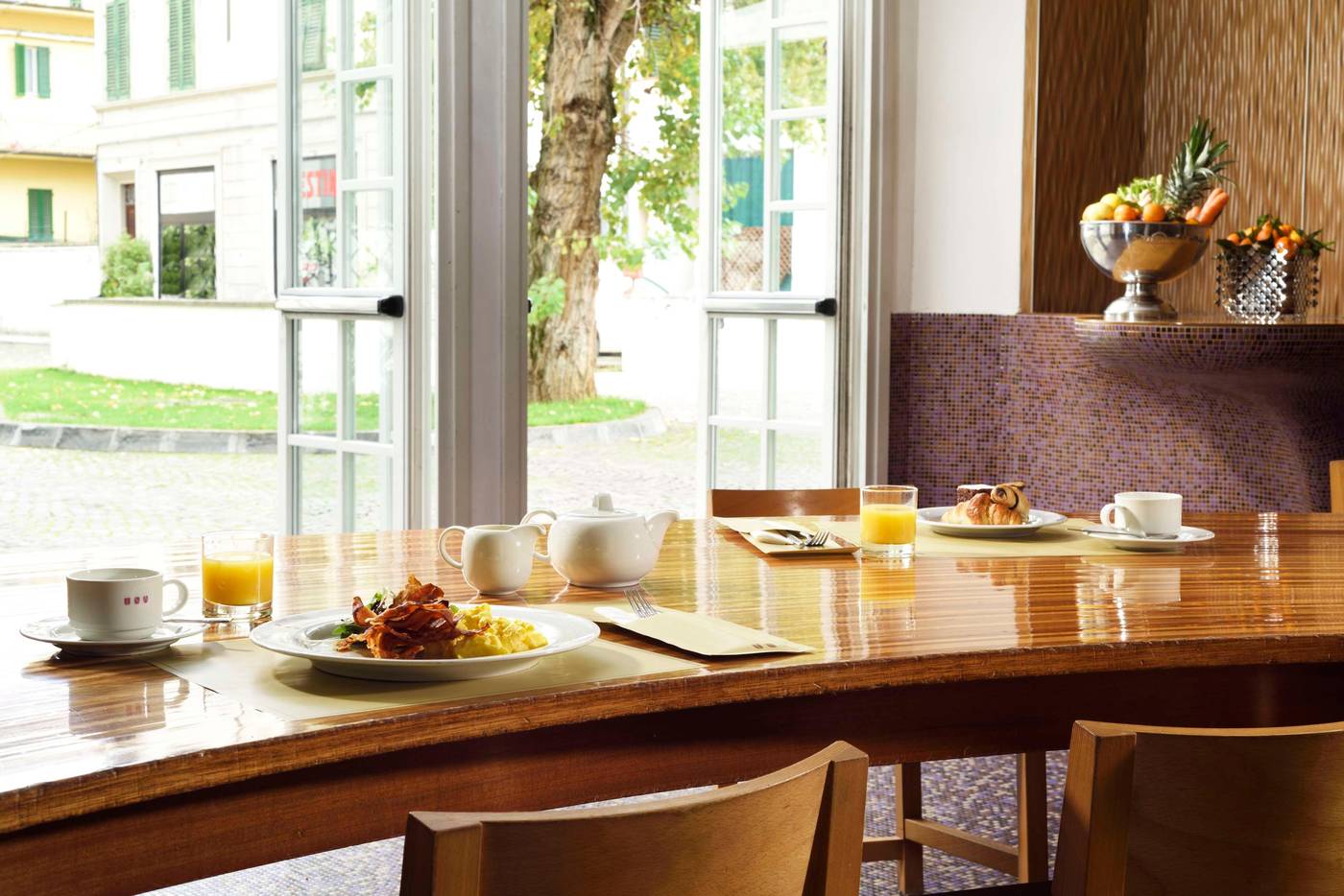 Unahotels-Vittoria-Firenze-Restaurant-32