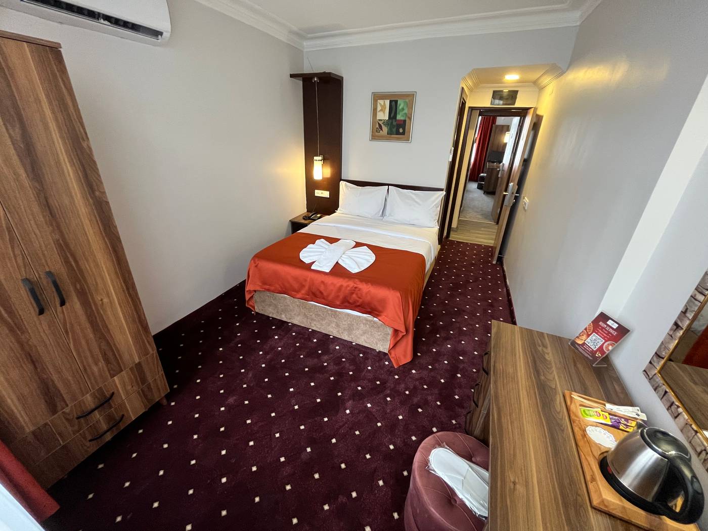 Hotel-Topkapi-Room-4