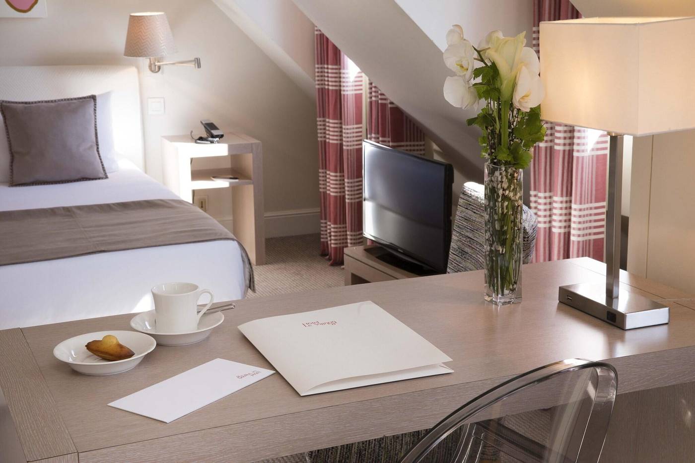 Hotel-Le-Vignon-Room-33