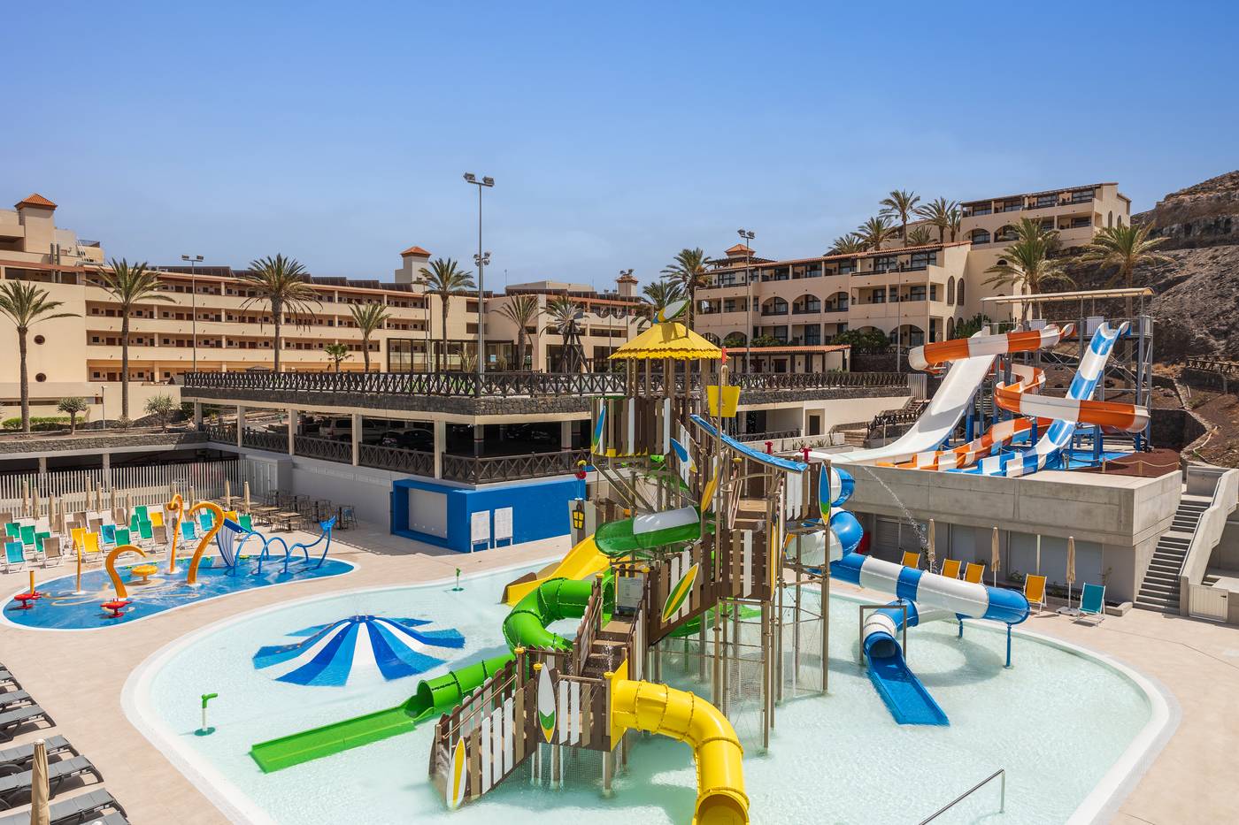 Occidental-Jand----a-Mar-General-view-4