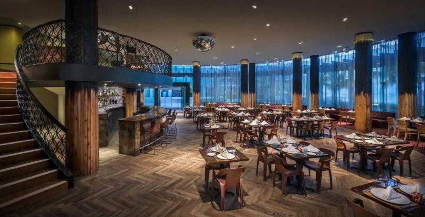 Hard-Rock-Hotel-Cancun-Restaurant-23