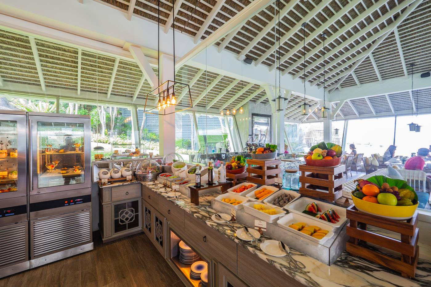 The-Shore-at-Katathani-Restaurant-50