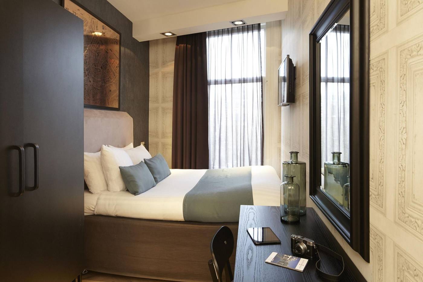 No--377-House-Room-13