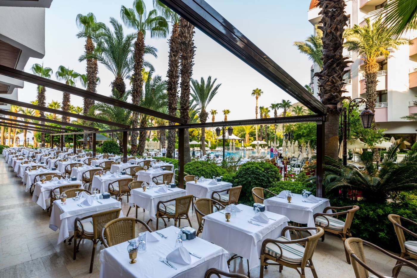 Aqua-Hotel-Restaurant-6