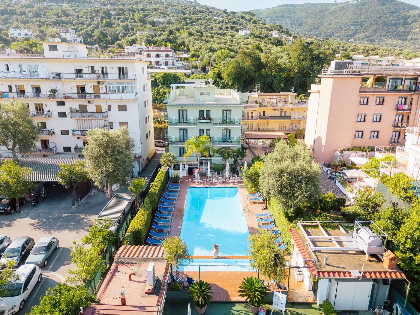 Comfort-Hotel-Gardenia-Sorrento-Coast-General-view-2