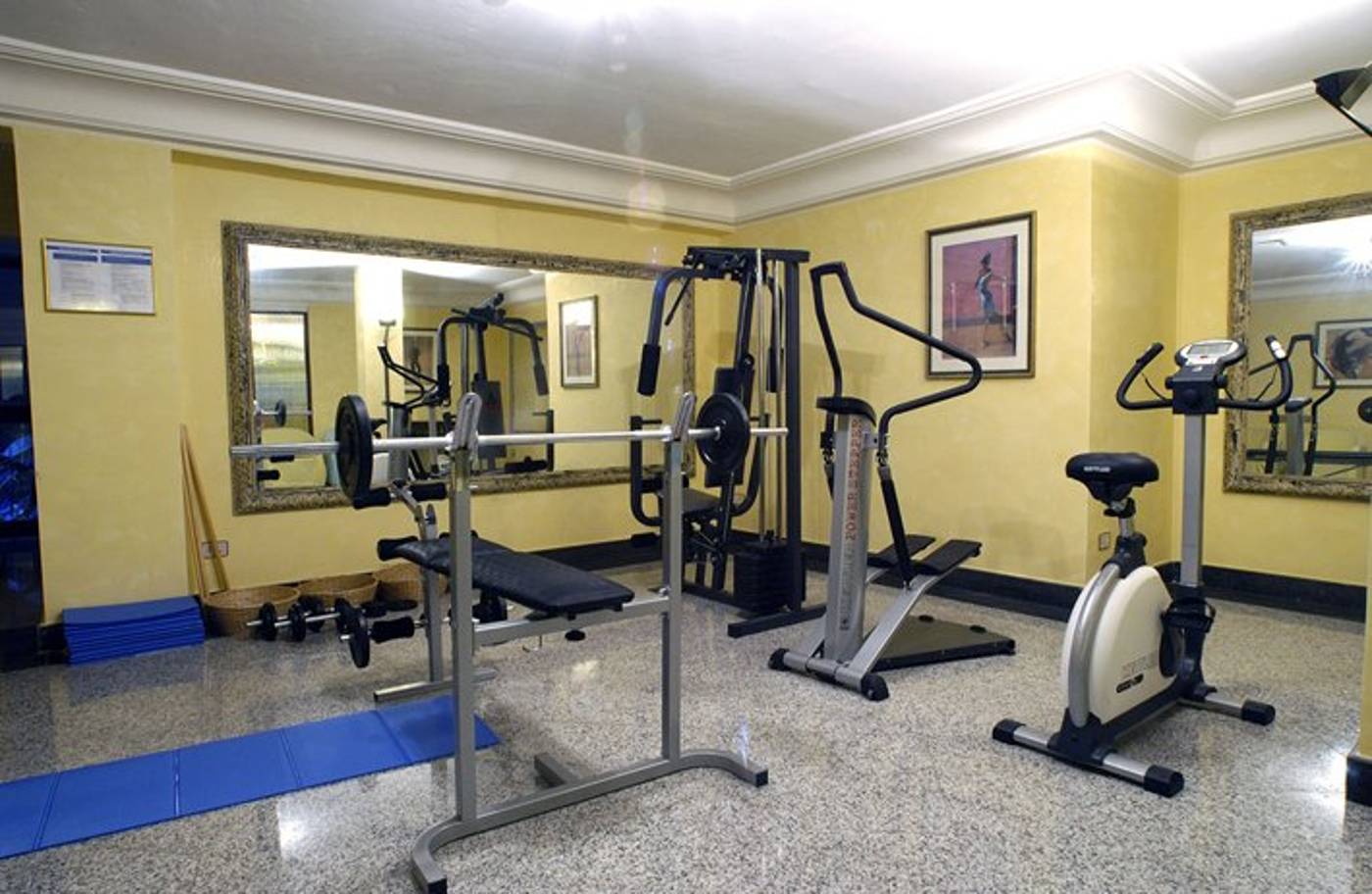 Hellenia-Yachting-Sports-and-Entertainment-47