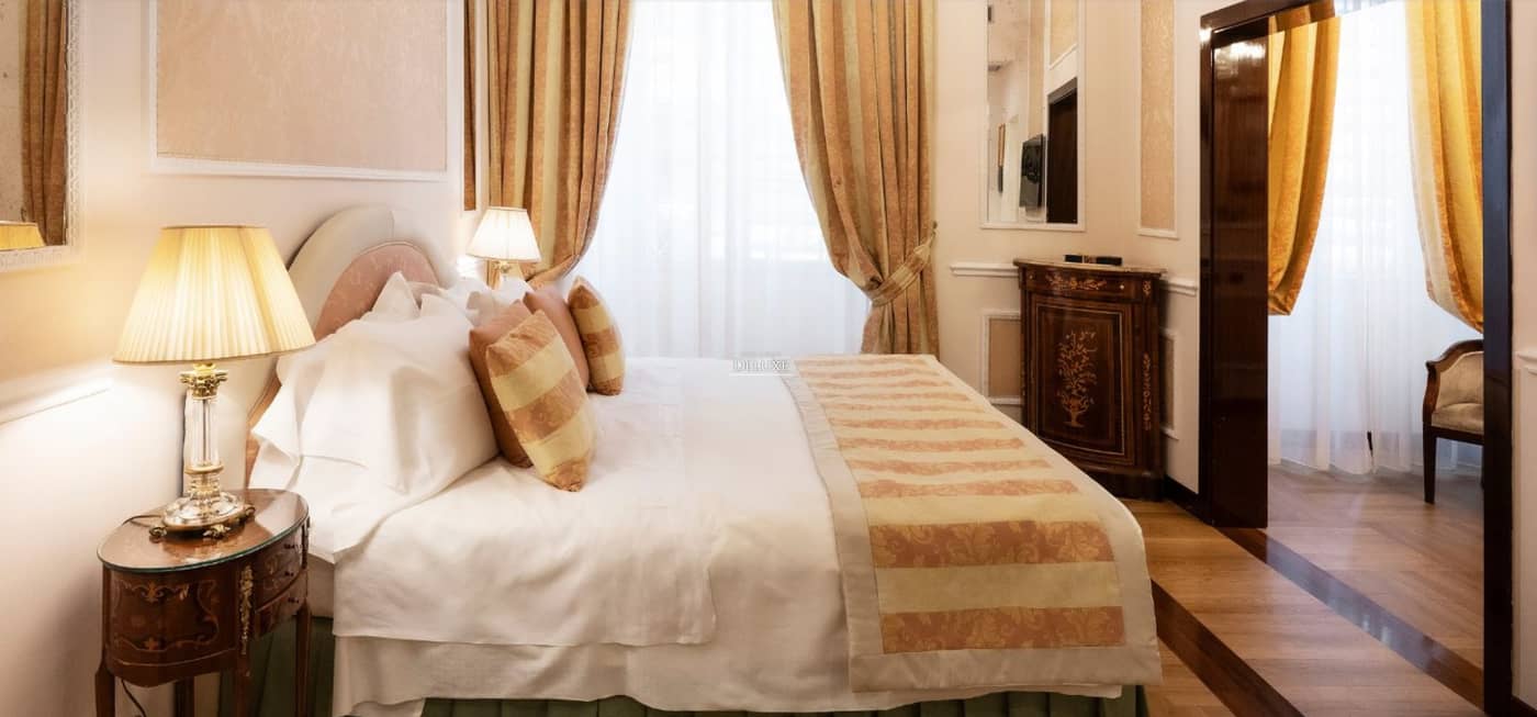 Bernini-Palace-Room-32