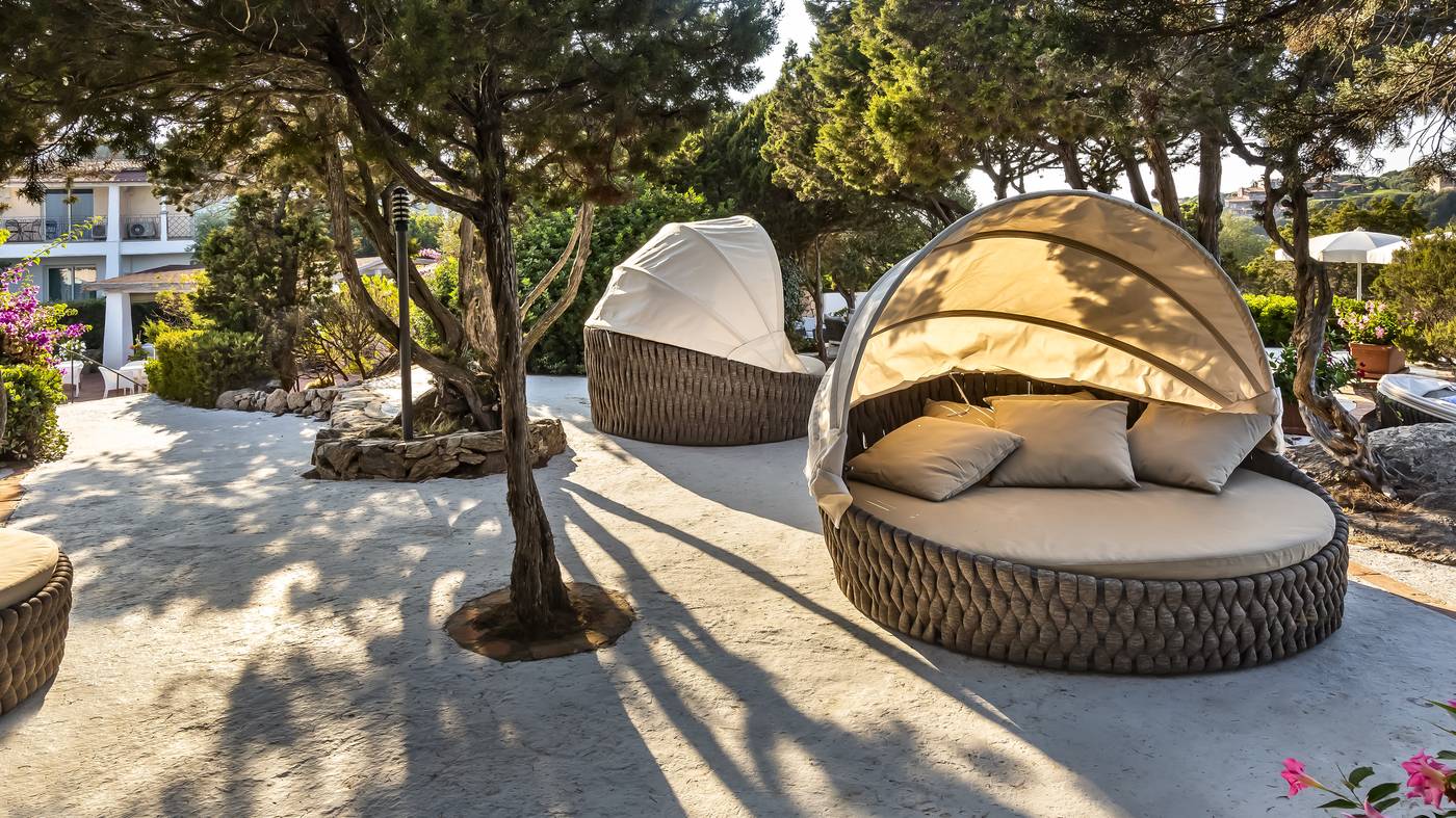 Grand-Hotel-In-Porto-Cervo-Terrace-11