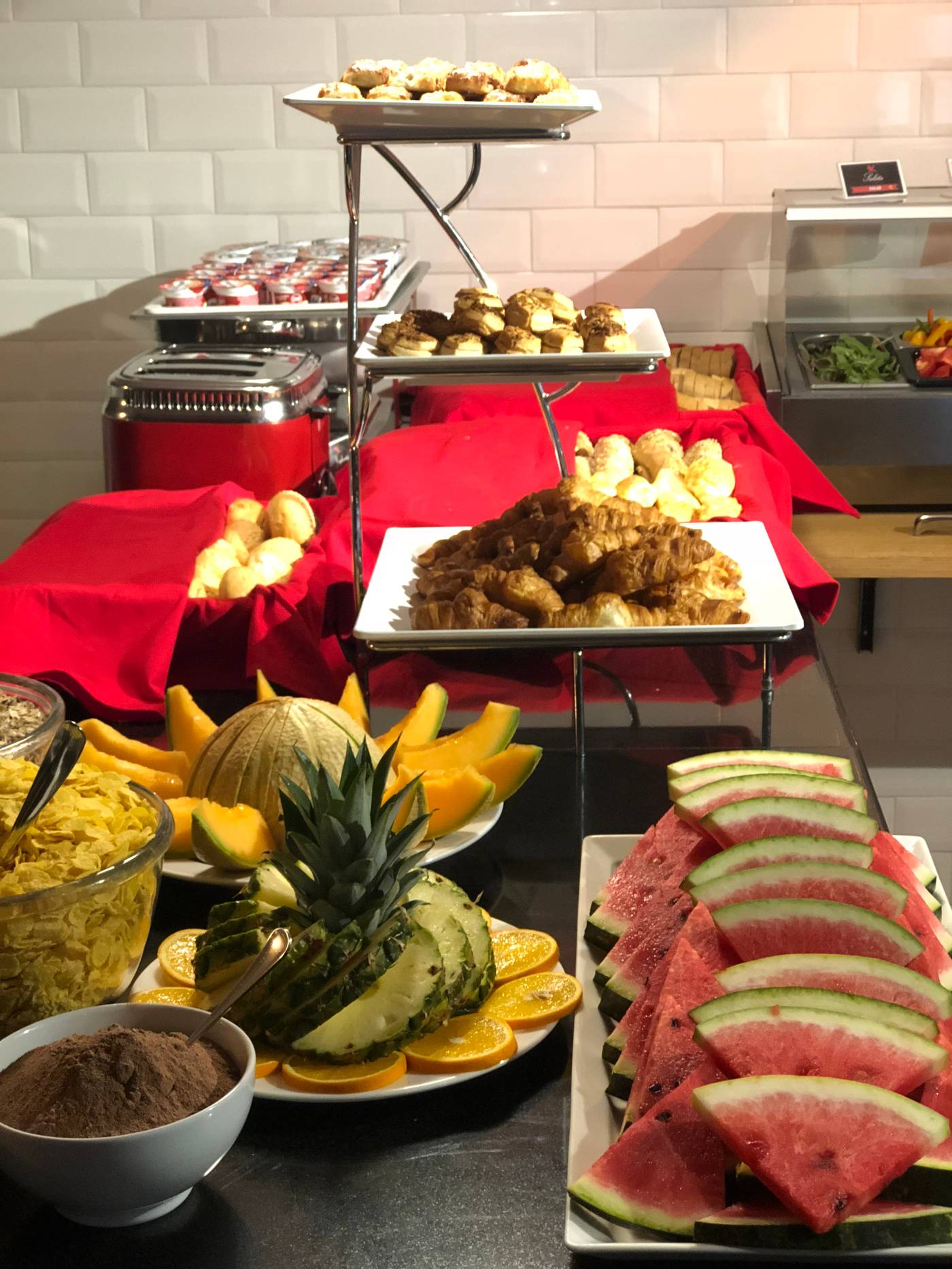 Hotel-Erzsebet-City-Center-Restaurant-33