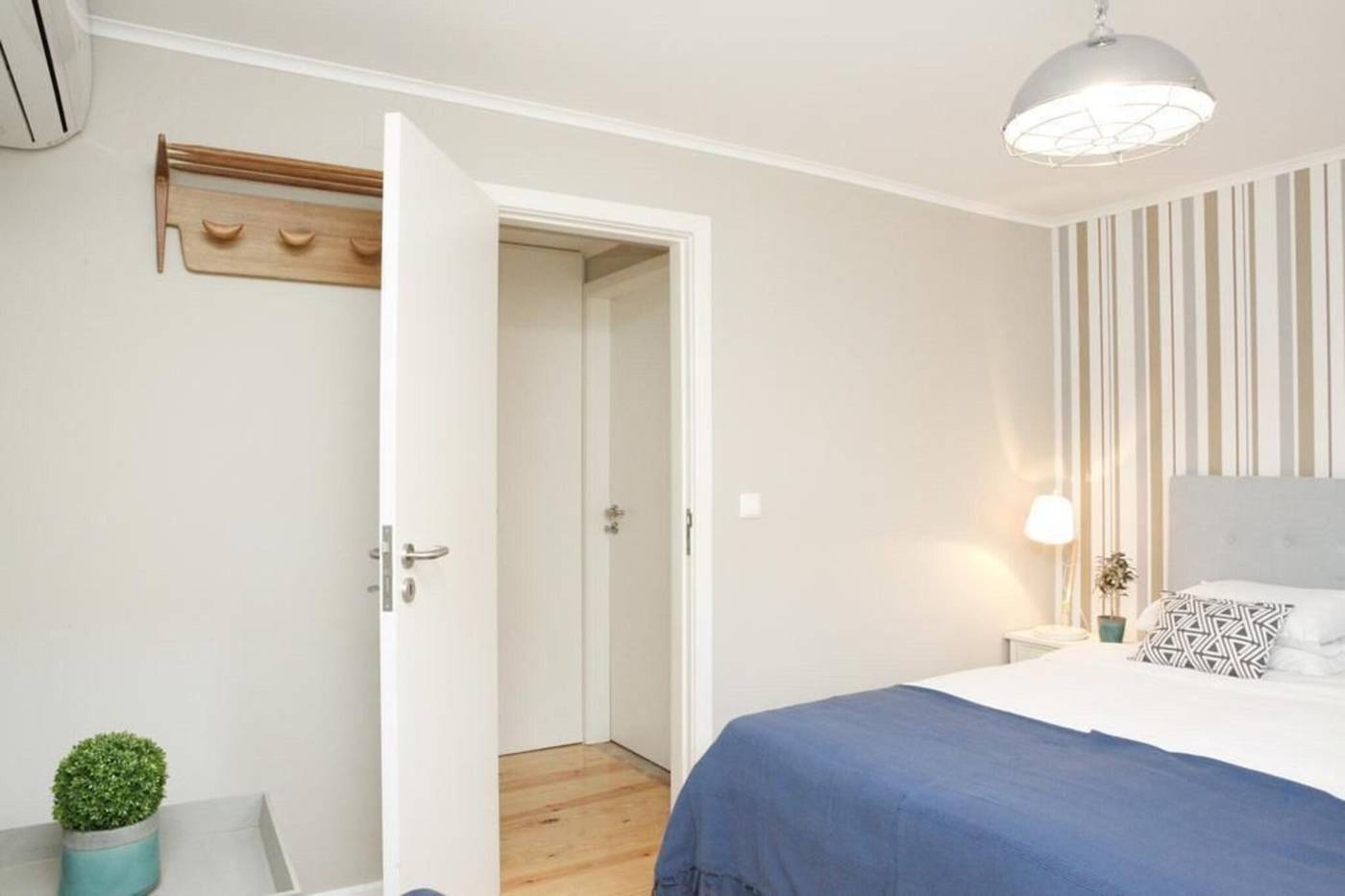 Flores-Guest-House-Room-46