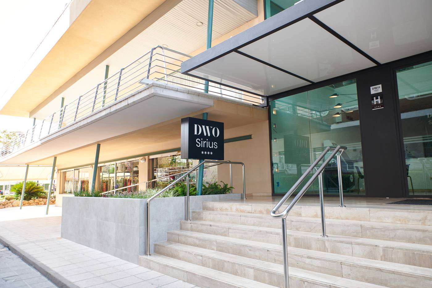 Dwo-Sirius---Adults-Only--16---General-view-14