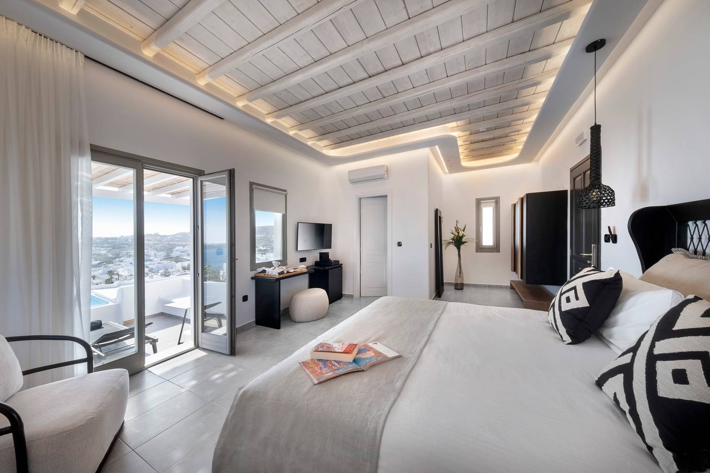 Deliades-Hotel-Room-21