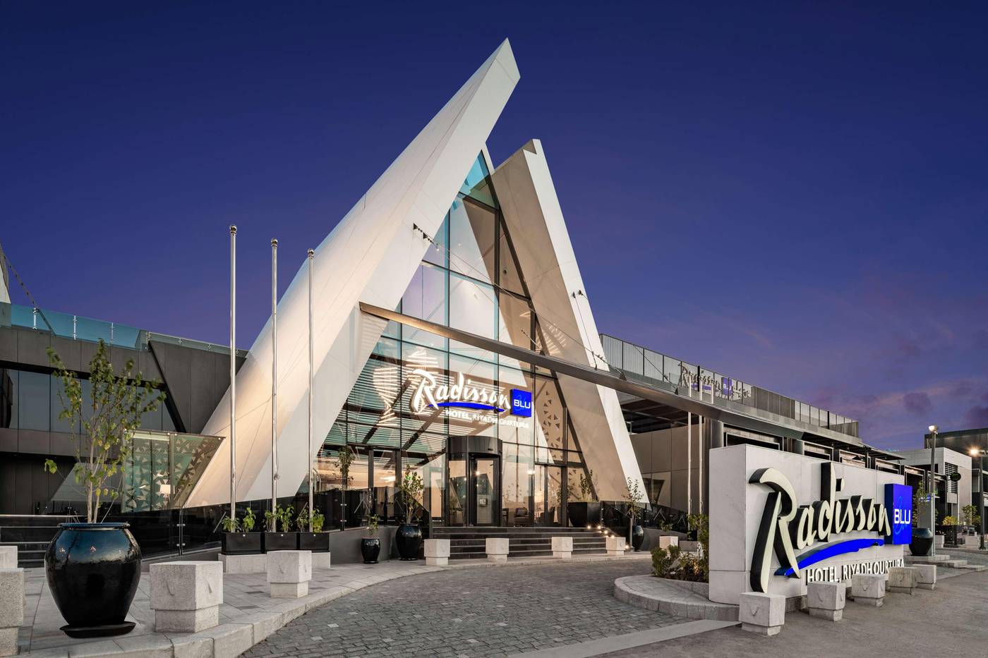 Radisson Blu Hotel Riyadh Qurtuba-Saudi Arabia-Riyadh-General view-5