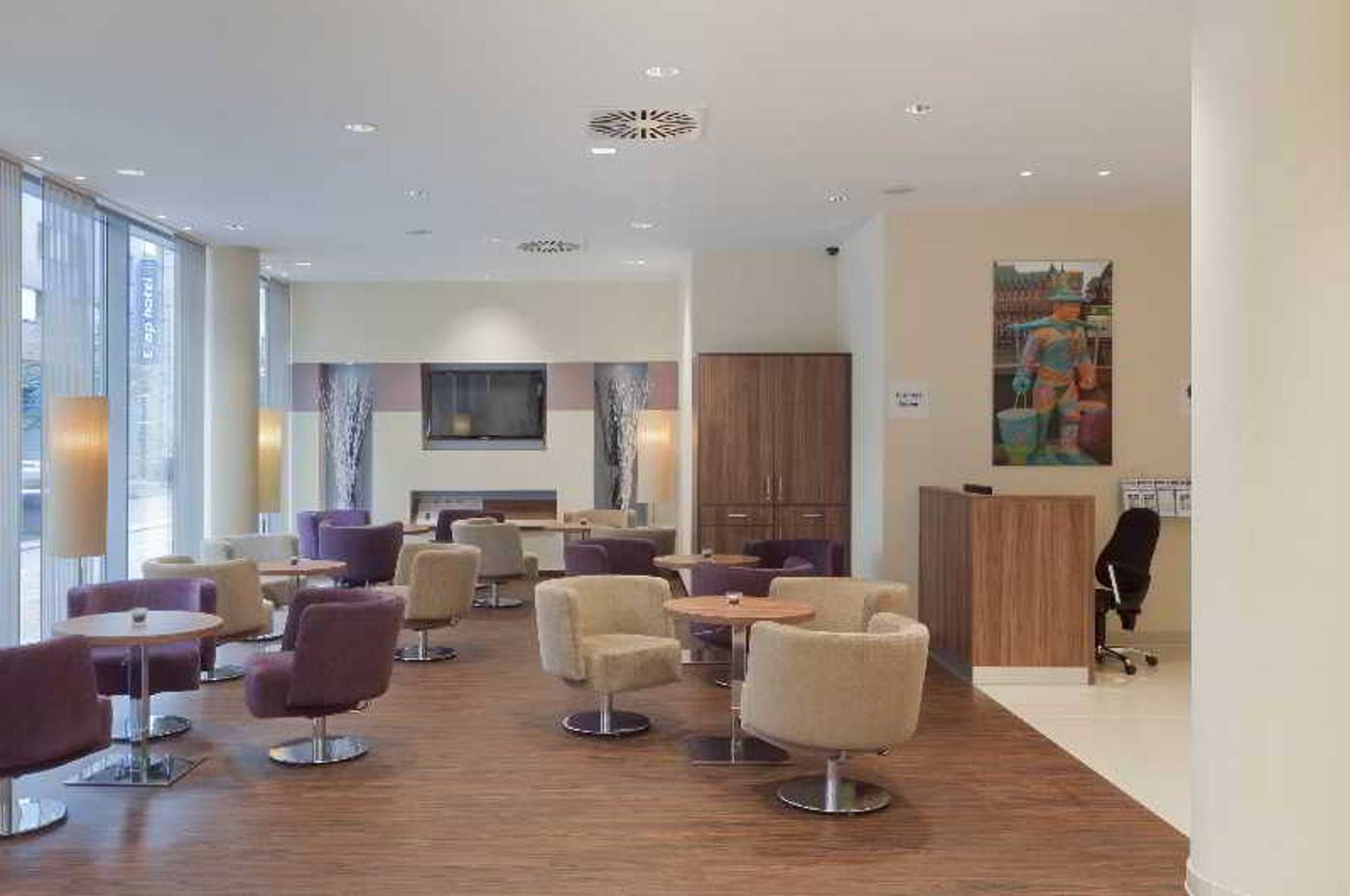 Premier Inn Nürnberg City Centre-Germany-Nuremberg-Lobby-1