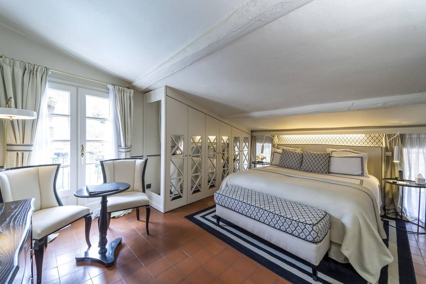 Hôtel Restaurant Le Yaca-France-Saint-Tropez-Room-3