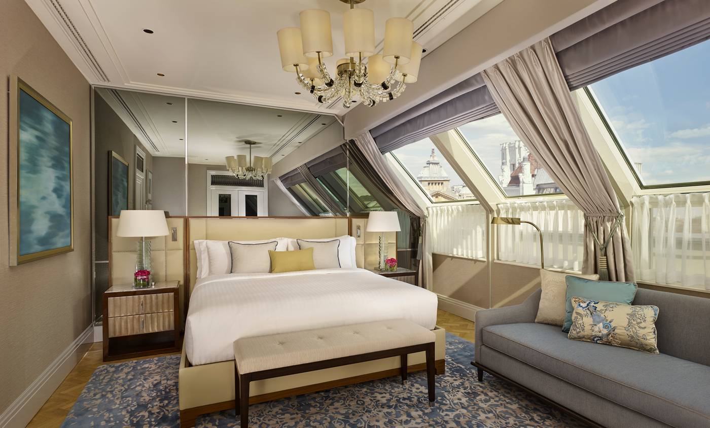 The-Ritz-Carlton--Budapest-Room-38