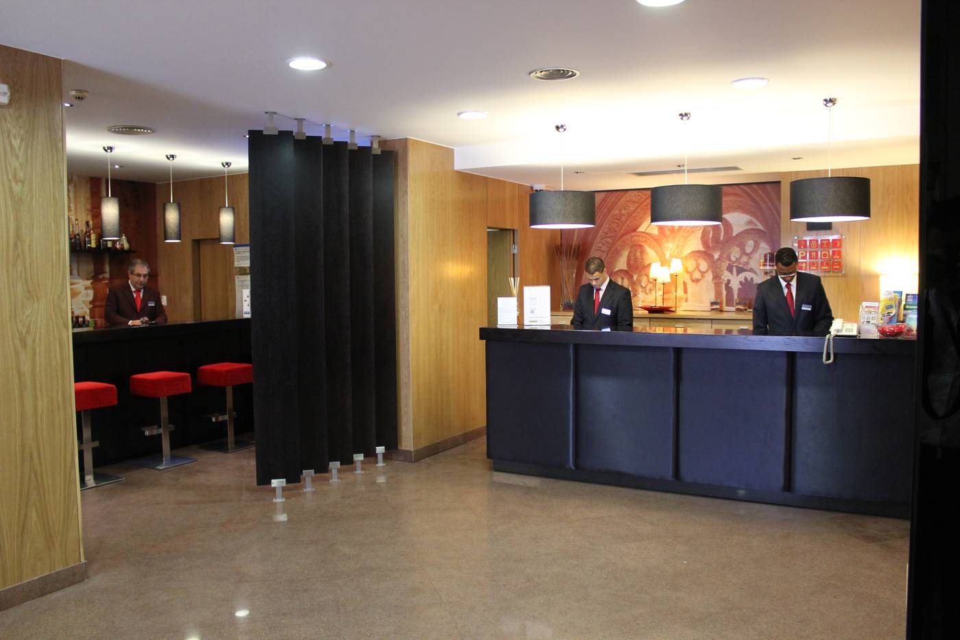 Hotel-Principe-Lisboa-Lobby-12