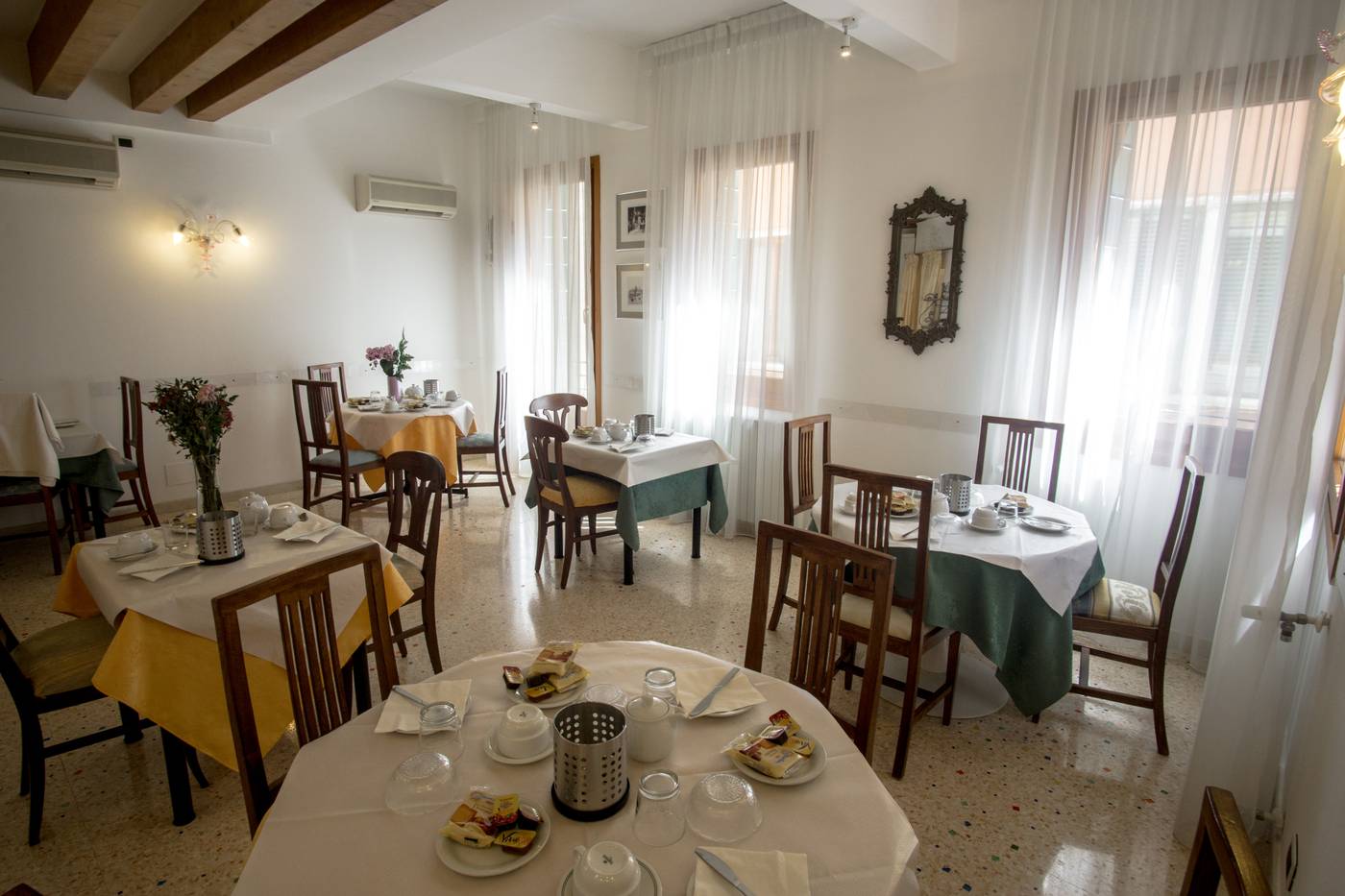 Antigo-Trovatore-Restaurant-9