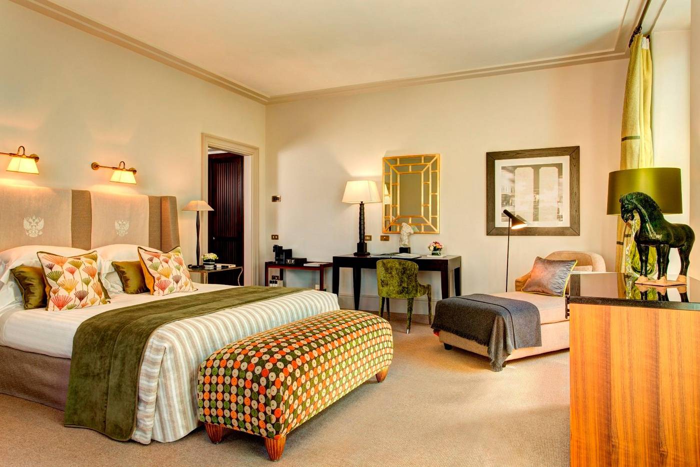 Hotel-De-Russie-Room-18