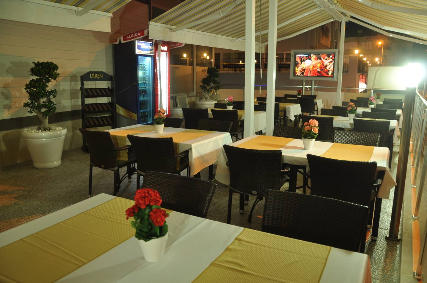 Grand-Atilla-Hotel-Terrace-27