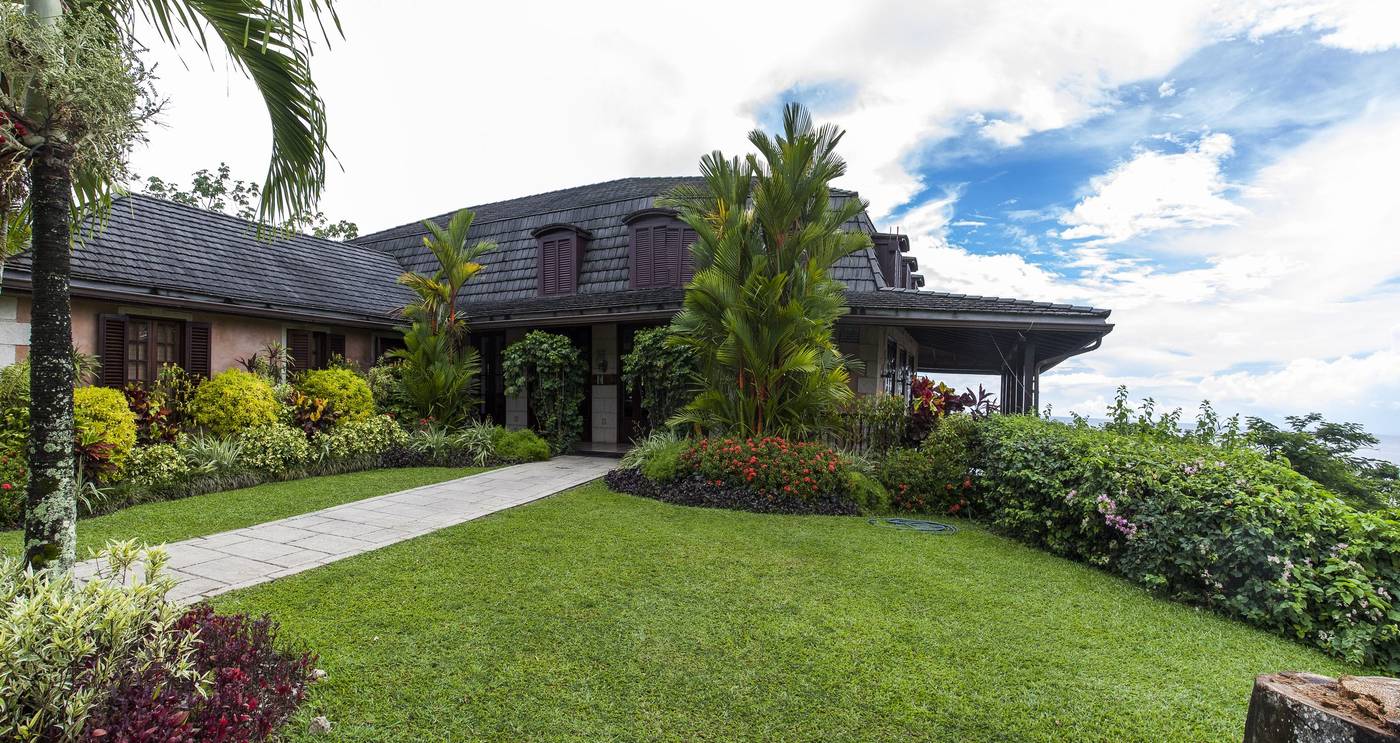 The-Villas-At-Stonehaven-Room-9