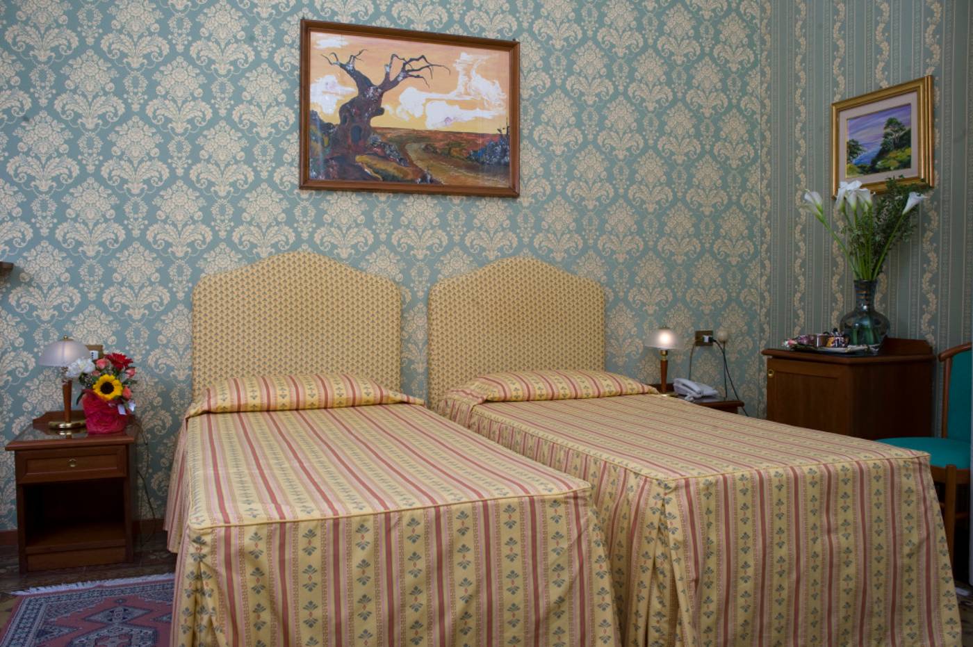 Hotel-Beatrice-Room-18