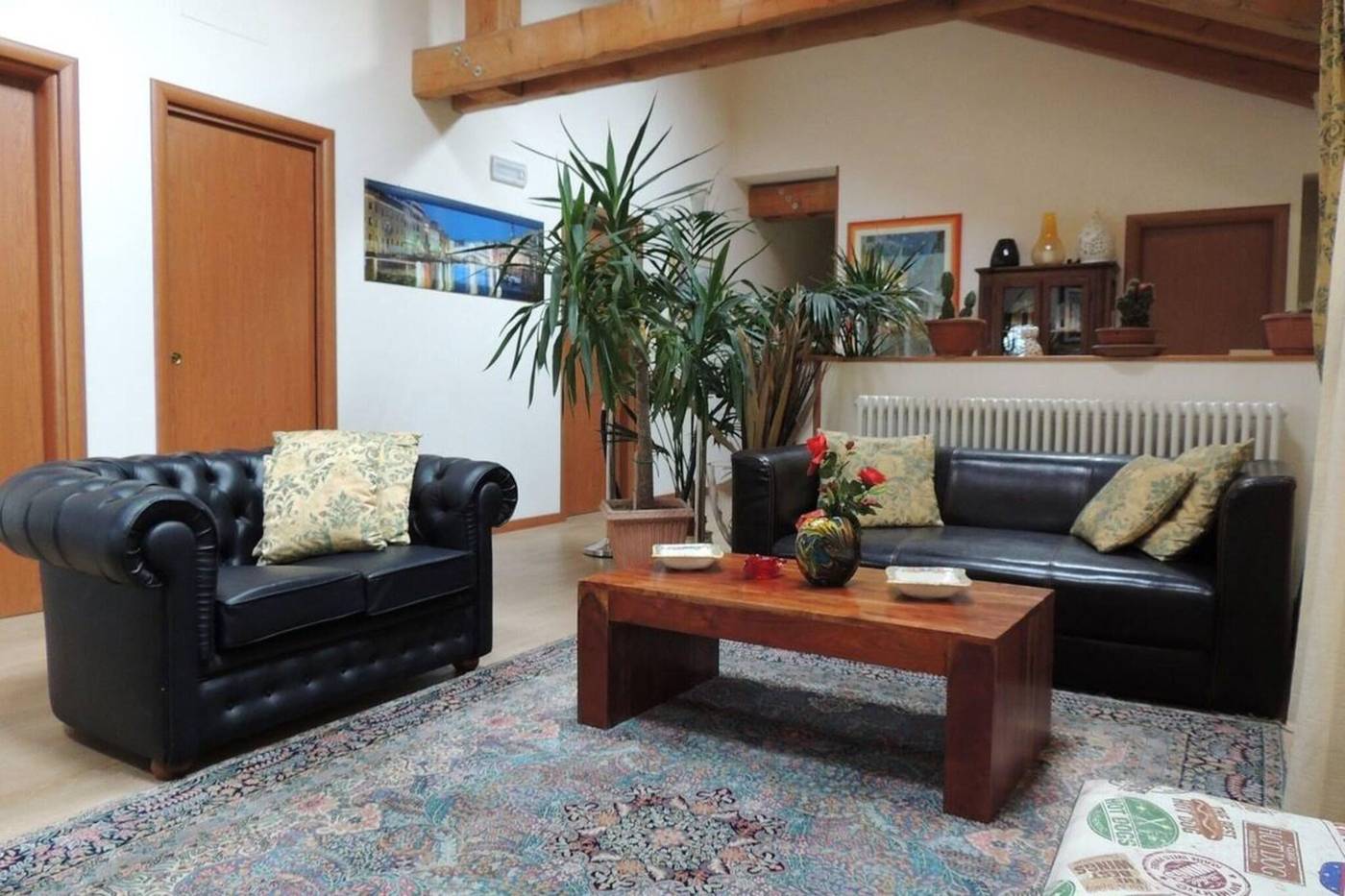 Country-House-Country-Club-Lobby-8