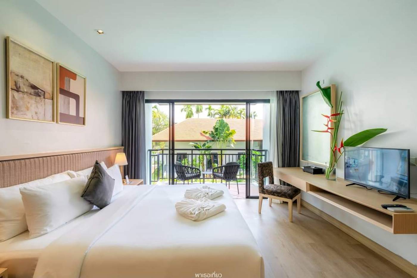 D-Varee-Mai-Khao-Beach-Phuket-Resort-Room-7