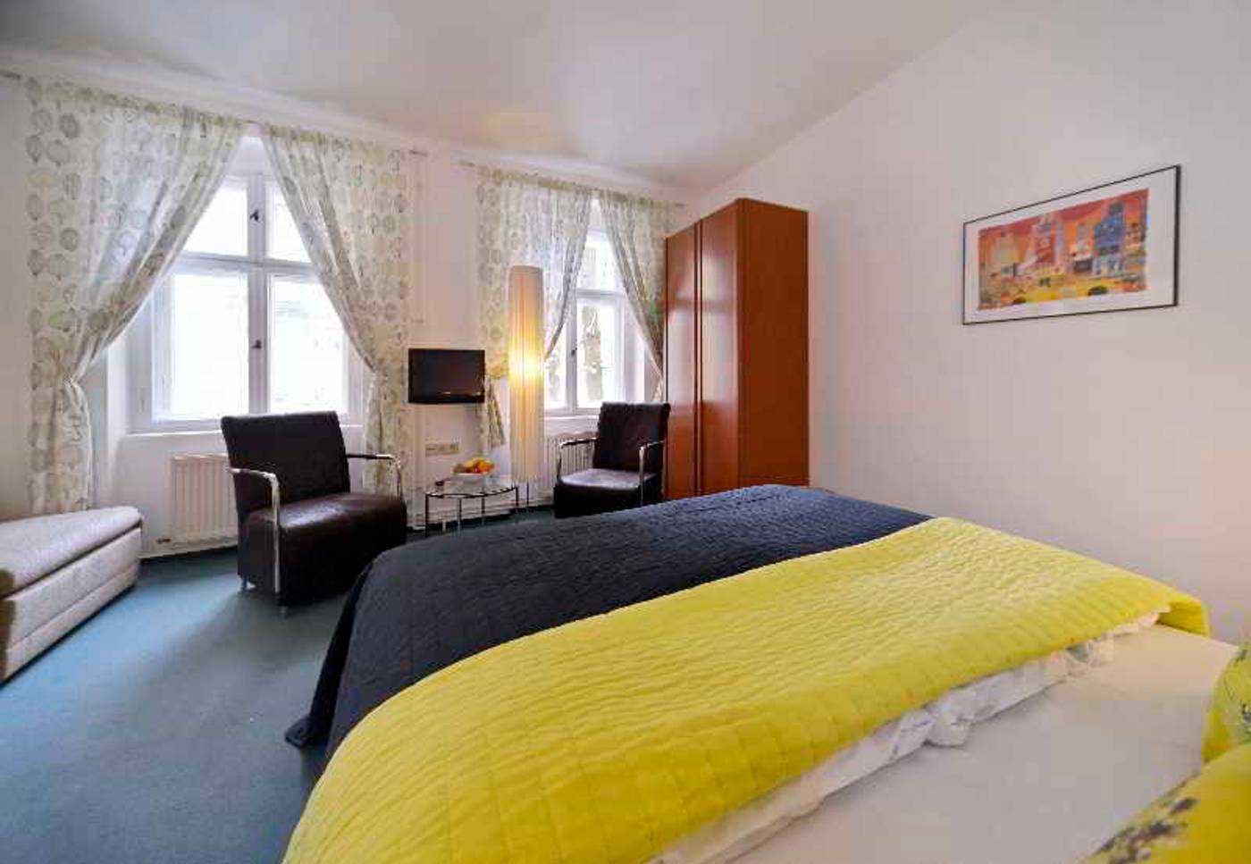 Old-Town-Hotel-Greifswalder-Strasse-Room-15
