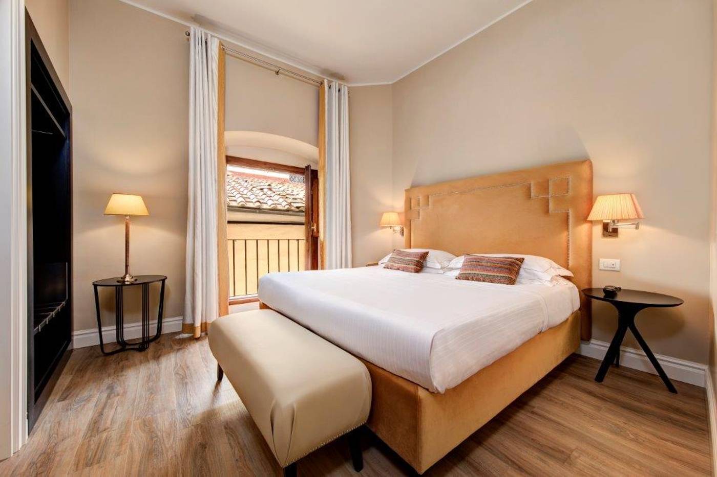 Grand-Hotel-Cavour-General-view-45