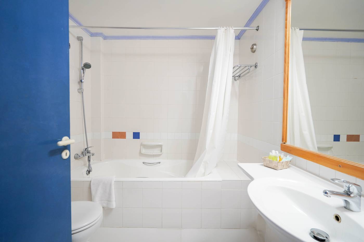 Basilica-Holiday-Resort-Room-32