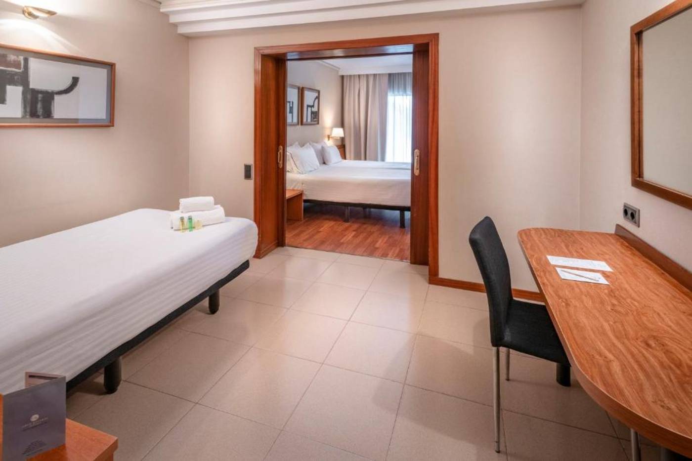 Ciudad-de-Castelldefels-Room-32