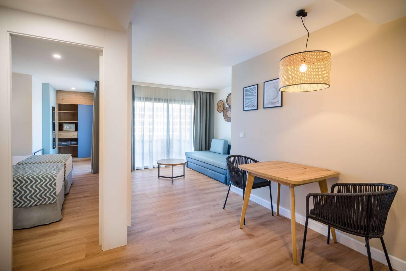 Barcelo-Margaritas-Room-16