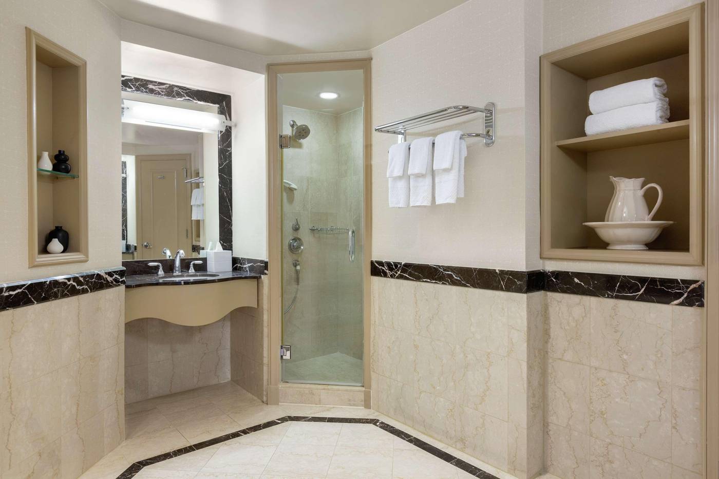 Hilton-New-York-Times-Square-Room-51