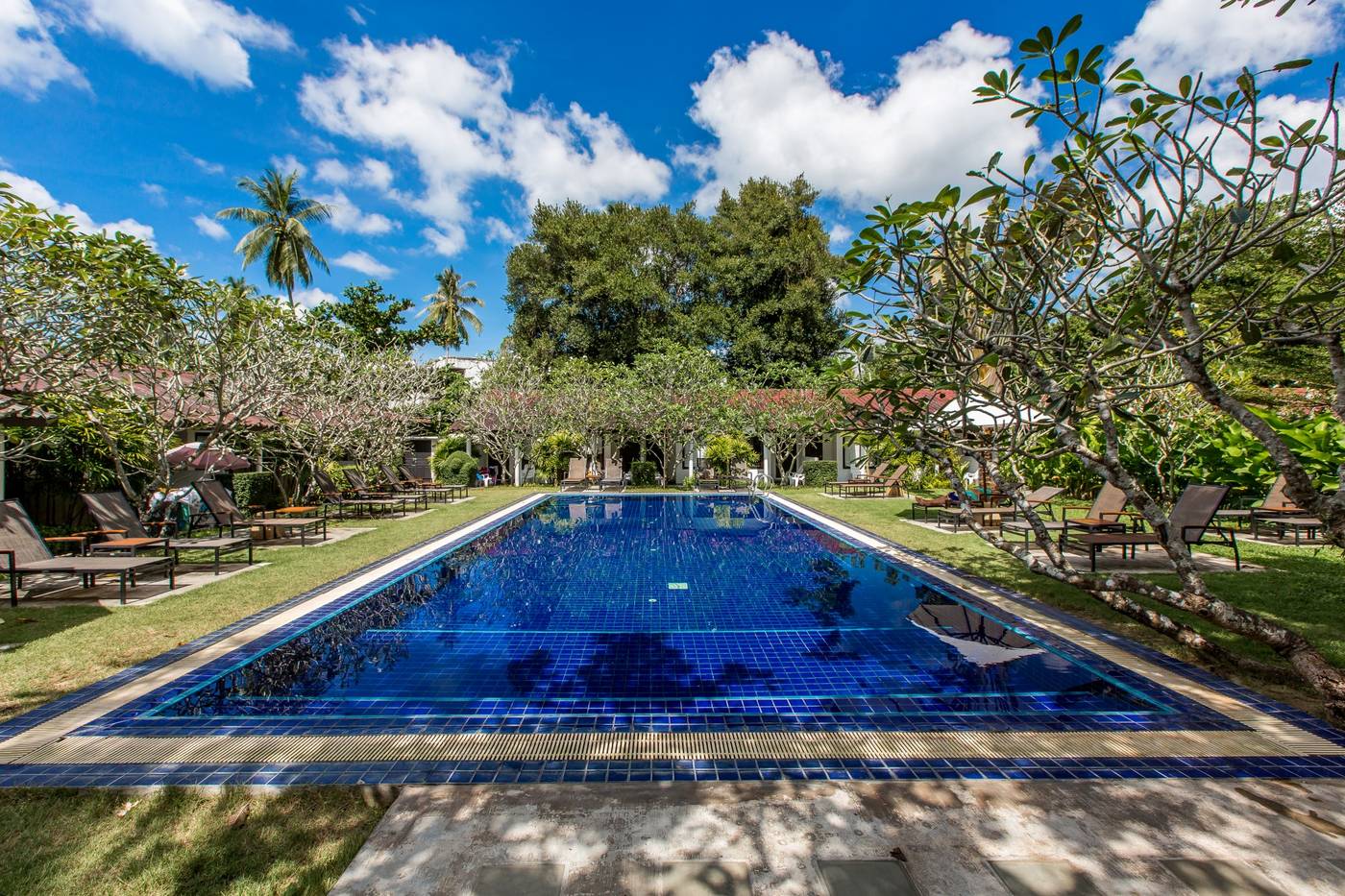 Nai-Yang-Beach-Resort-Pool-5