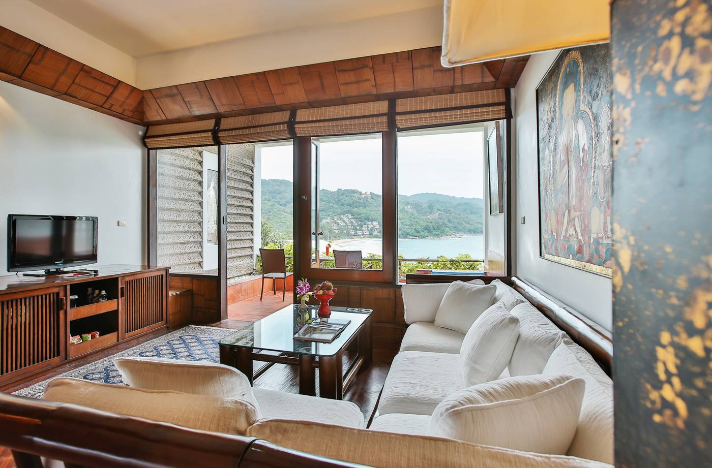 Mom-Tri-S-Villa-Royale-Room-45