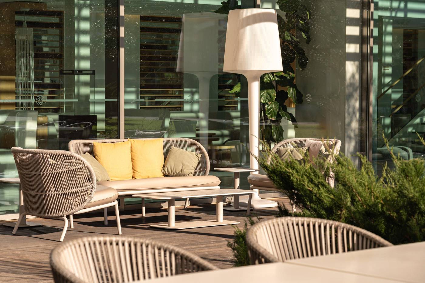 Martinhal-Lisbon-Cascais-Family-Hotel-Bar-58