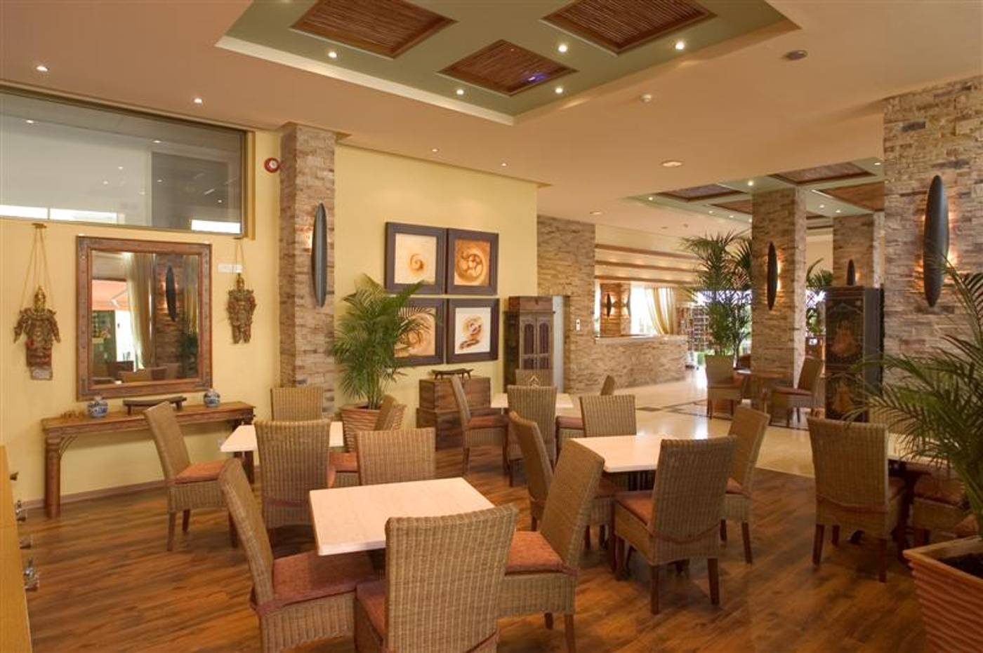 Alva-Hotel-Apartments-Lobby-40