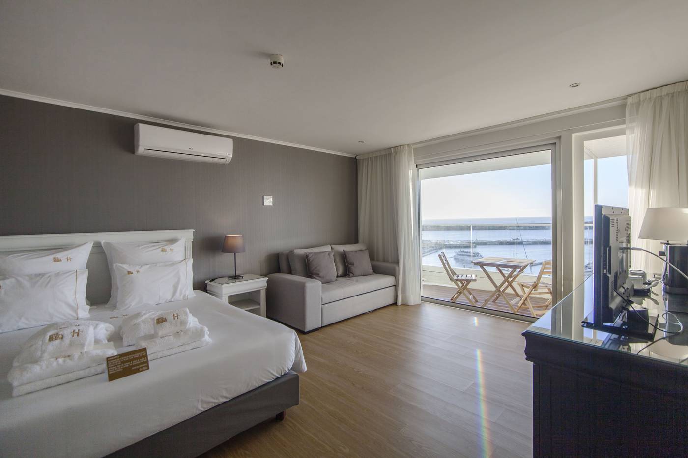 Hotel-Apartamentos-Gaivota-Room-19